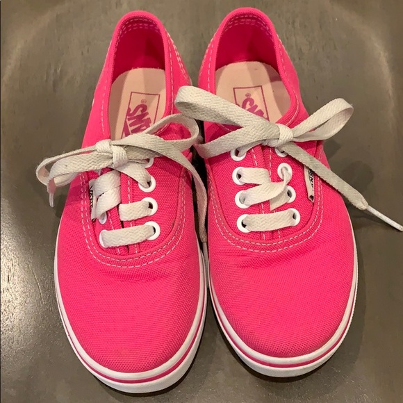 hot pink vans for girls
